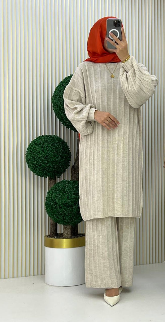 Zweiteilige Strickset